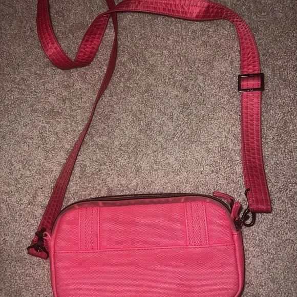 Chic Lug Pink Crossbody Bag - Picture 3 of 6